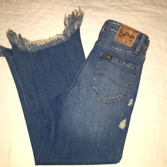 Lee Vintage Modern High Rise Cropped Jean NWT Free People - Picture 4 of 4